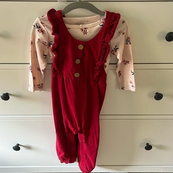 Carter’s outfit 18 months - Picture 1 of 5